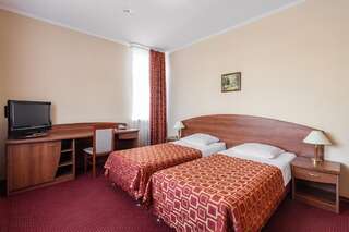 Гостиница Villa Classic Самара Стандартный двухместный номер с 2 отдельными кроватями-4